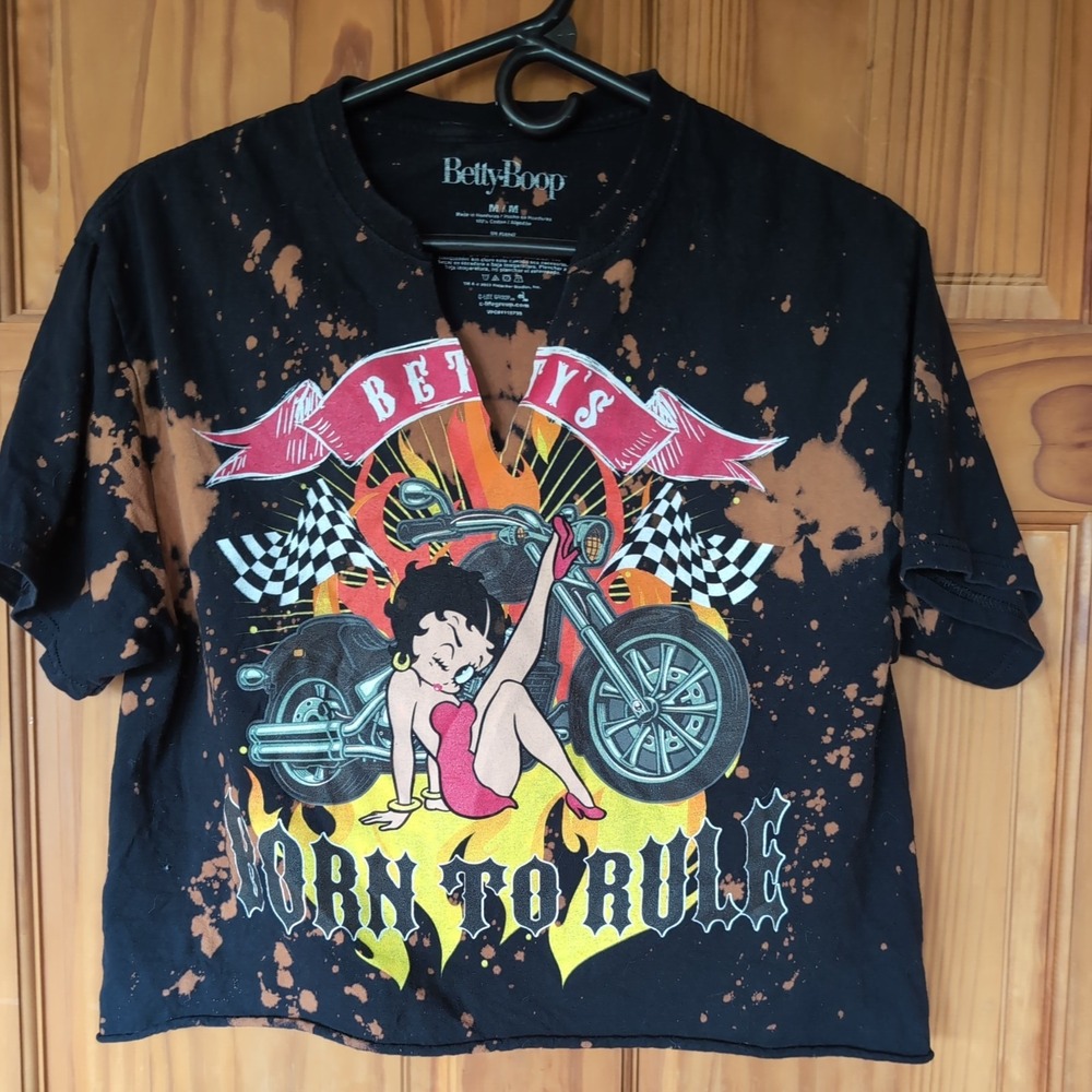 Betty Boop Born to Rule Bleach Splatter Distressed Crop T-Shirt Women's Medium